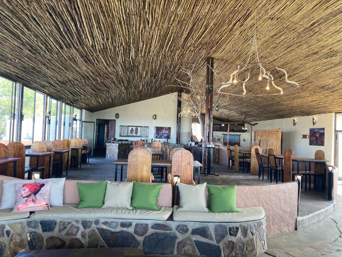 Ugab Terrace Lodge Vingerklip 外观 照片